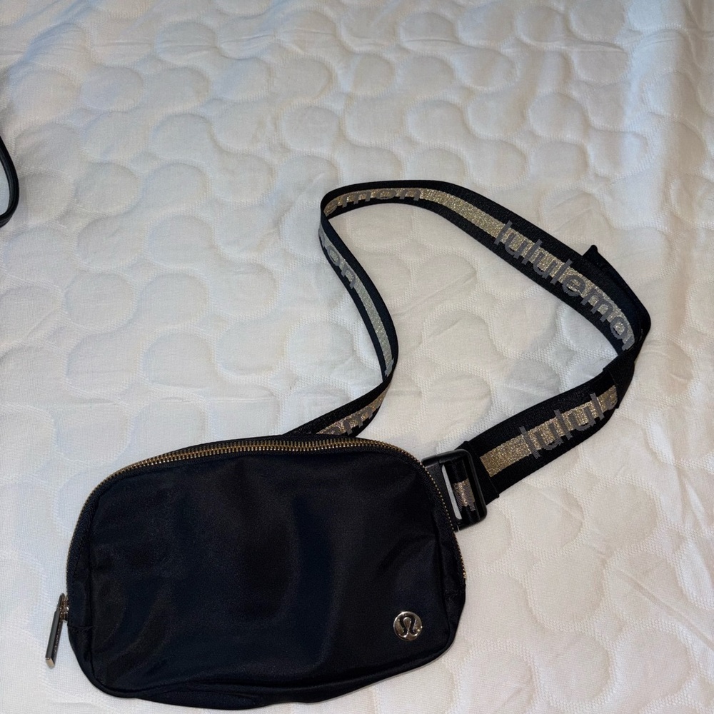 lululemon athletica Black Belt Bag with gold